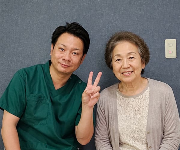 pic1 (2) ツーショット写真 東郷町 70代 女性 膝の痛み